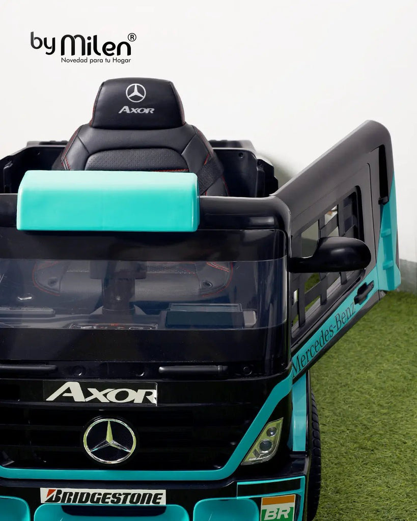 Carro Eléctrico para niño Mula Mercedes Benz Axor  Negro